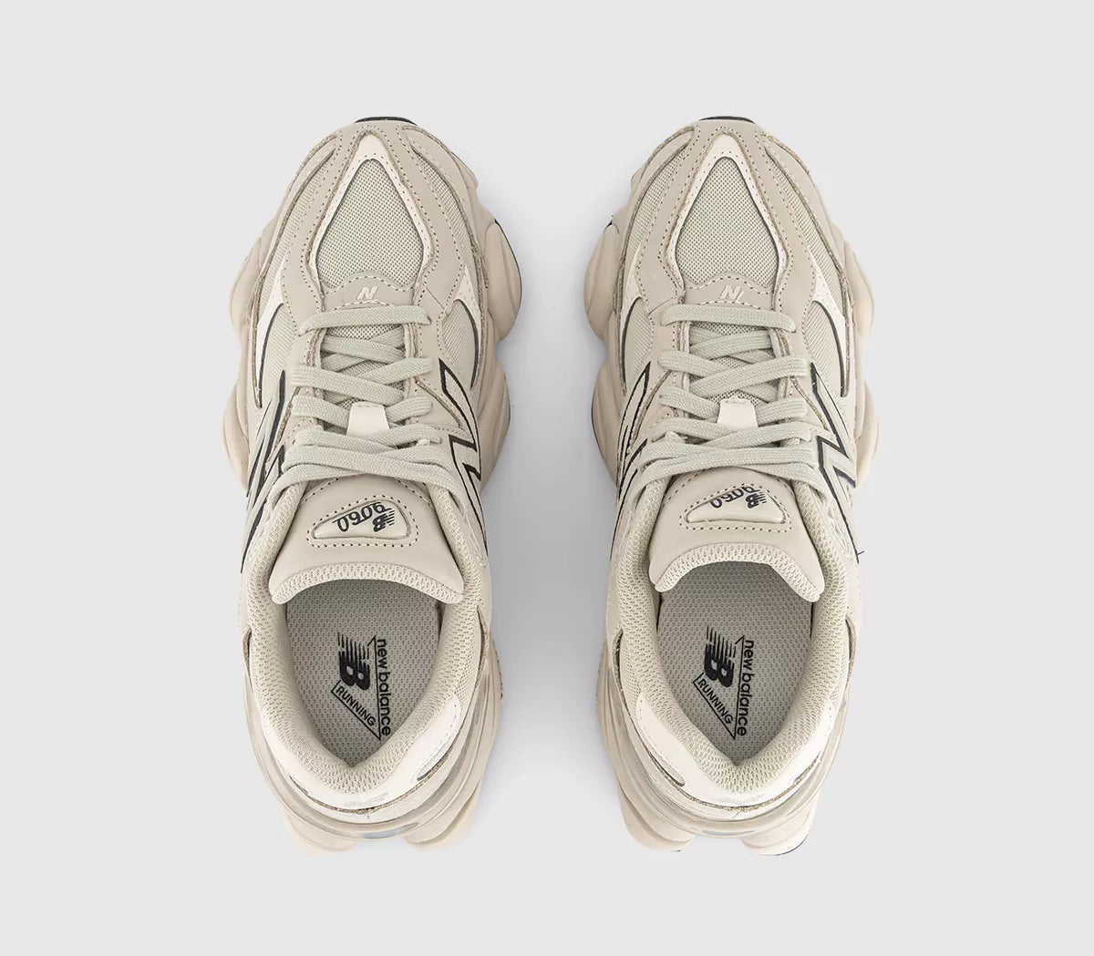 9060 Trainers